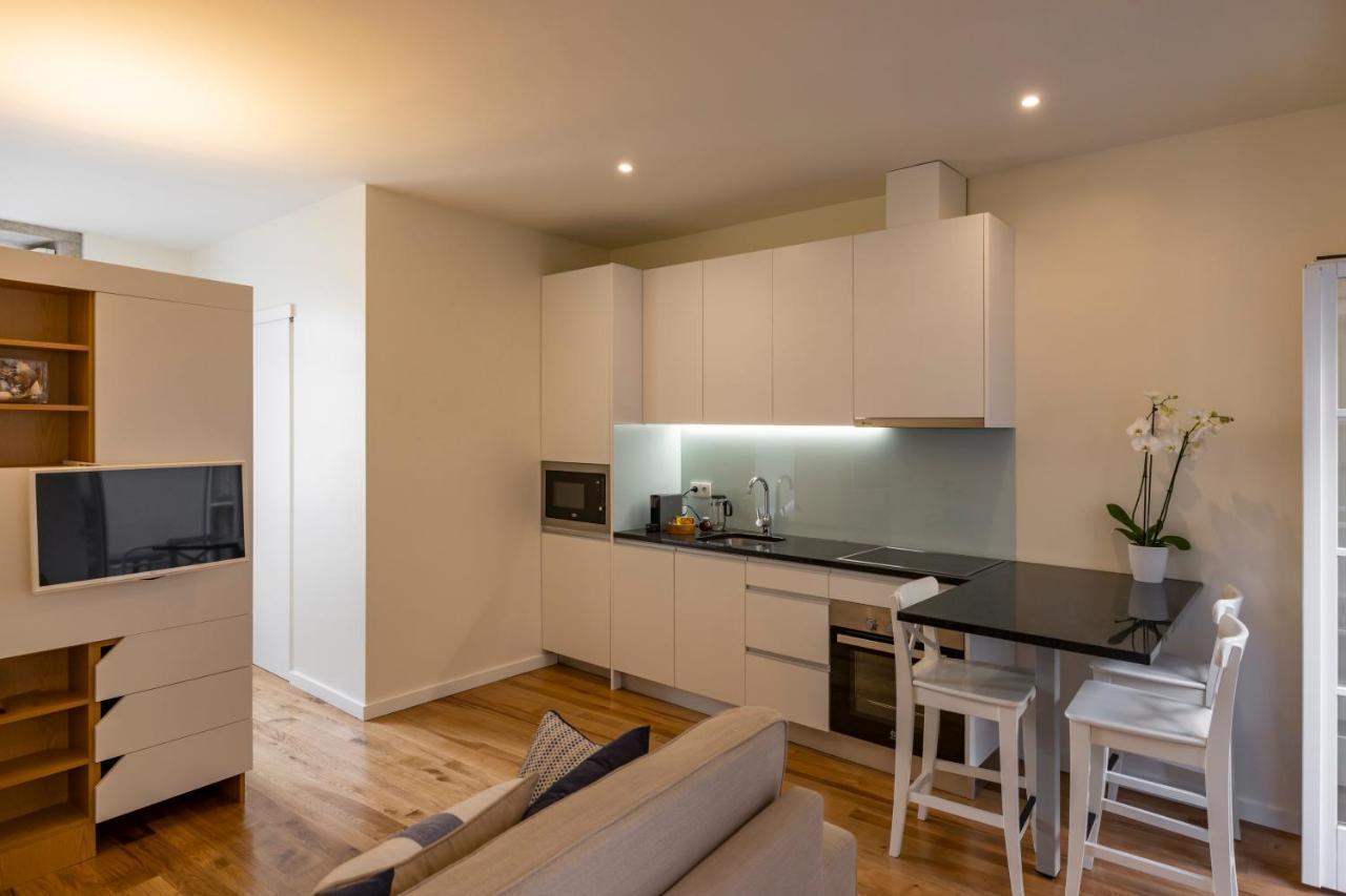 Bright Studio With Terrace Порту Экстерьер фото