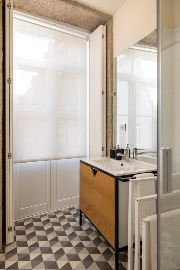 Bright Studio With Terrace Порту Экстерьер фото