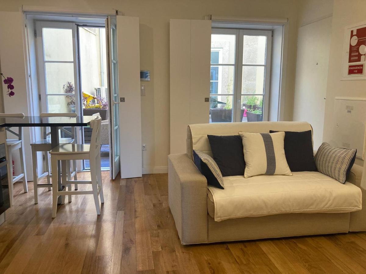 Bright Studio With Terrace Порту Экстерьер фото