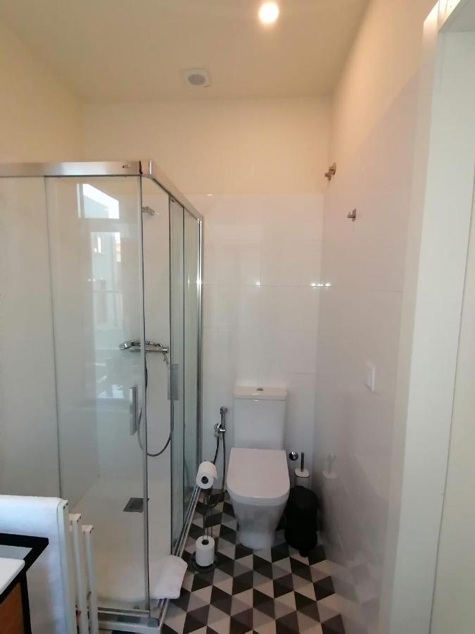 Bright Studio With Terrace Порту Экстерьер фото